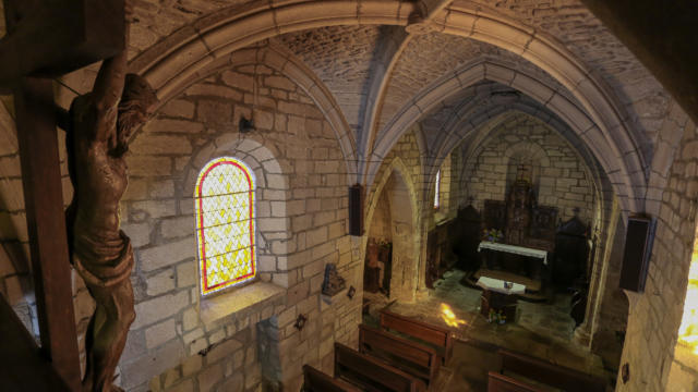 Intérieur de l'église de Sarran