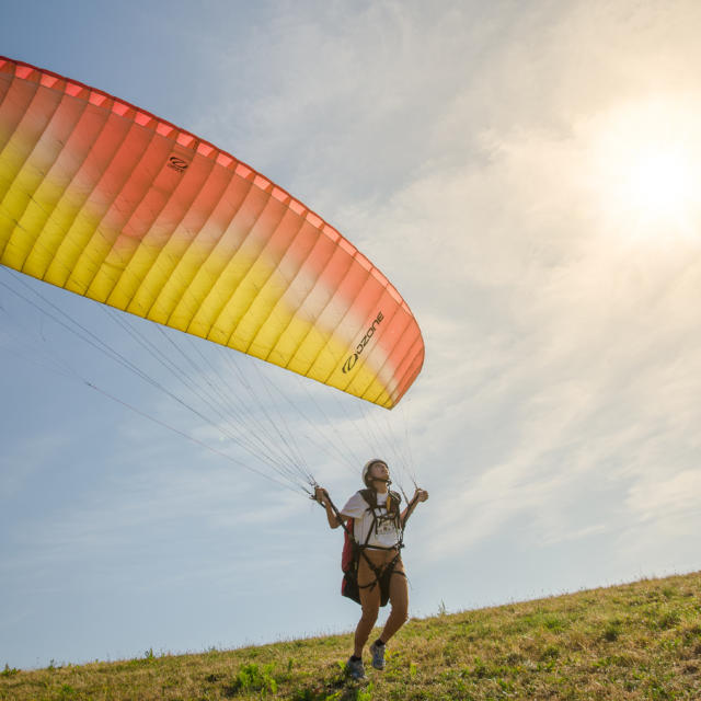 Parapente aux Monedieres