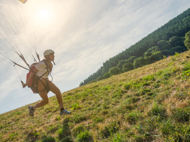 Parapente aux Monedieres