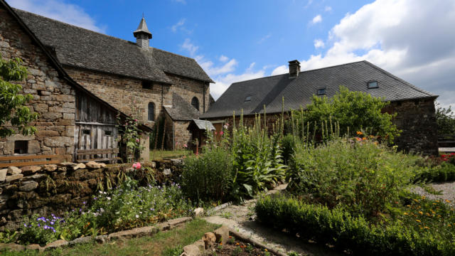 Eglise de St Hilaire Foissac