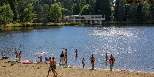 Plage du Lac du Deiro