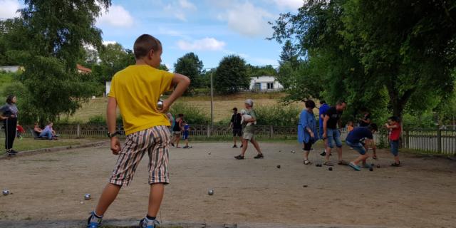 Concours de pétanque à Marcillac-la-Croisille