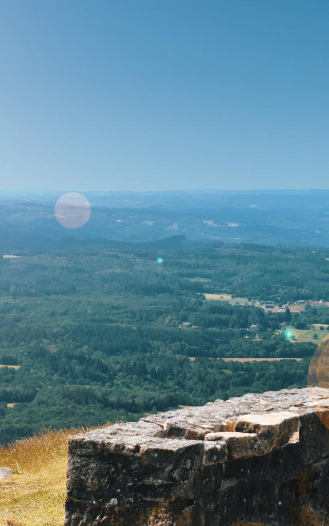 Point de vue du Suc-au-May à Chaumeil