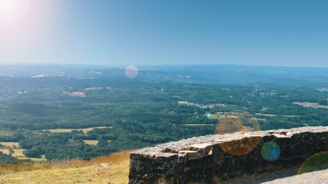 Point de vue du Suc-au-May à Chaumeil